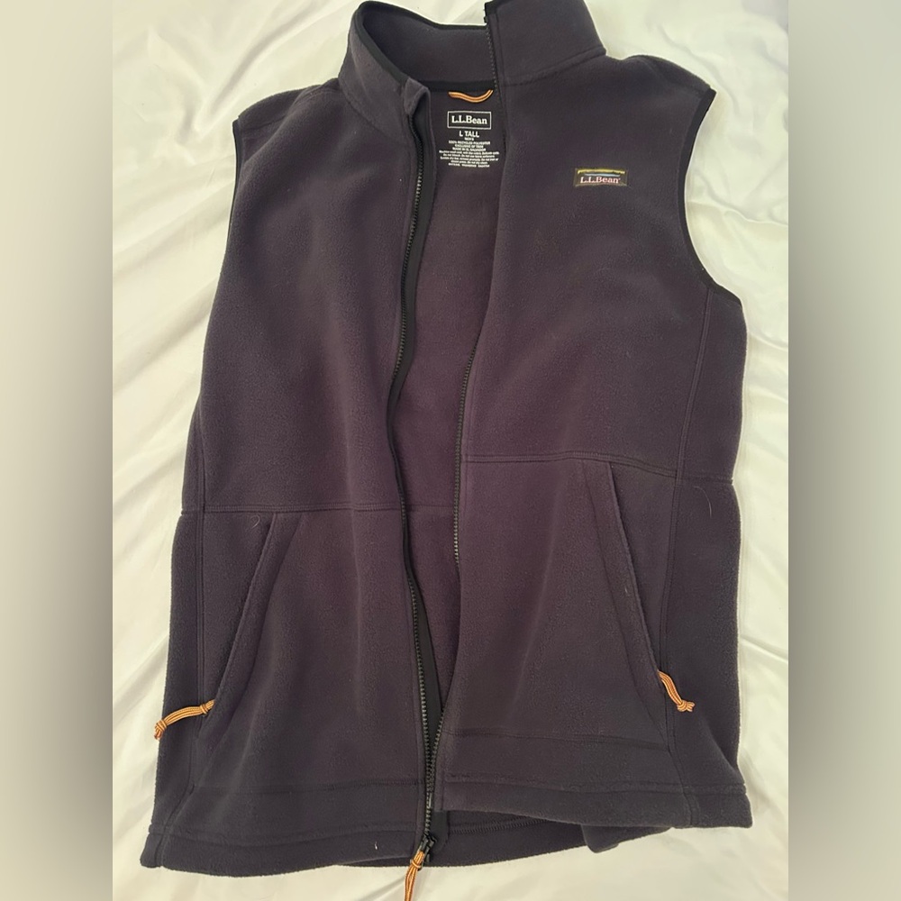 Black Fleece LL Bean Vest